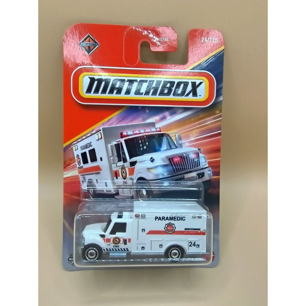 2025 Matchbox #24 International Terrastar WHITE-MBX CITY- PARAMEDIC!